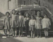 From left to right: Anna Del Carmine, Iole Socci, Vincenza Gentile, Maria Socci, Anna Casinelli, Rosalba Del Carmine & Iole Apruzzese.